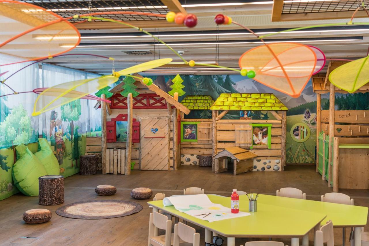 זוננאלפה נאספלד Falkensteiner Family Hotel Sonnenalpe מראה חיצוני תמונה