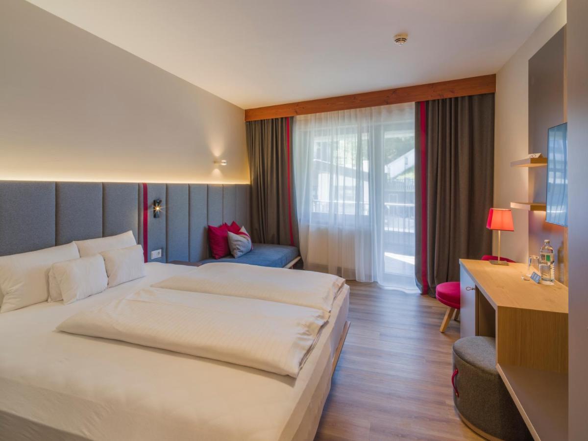 זוננאלפה נאספלד Falkensteiner Family Hotel Sonnenalpe חדר תמונה