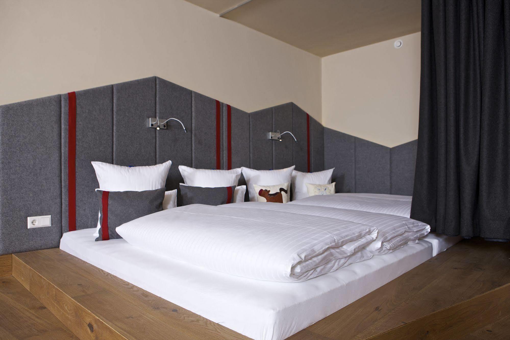 זוננאלפה נאספלד Falkensteiner Family Hotel Sonnenalpe מראה חיצוני תמונה
